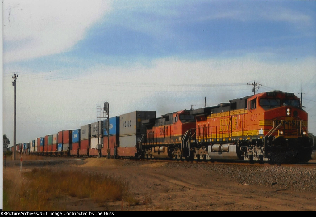 BNSF 4057 East